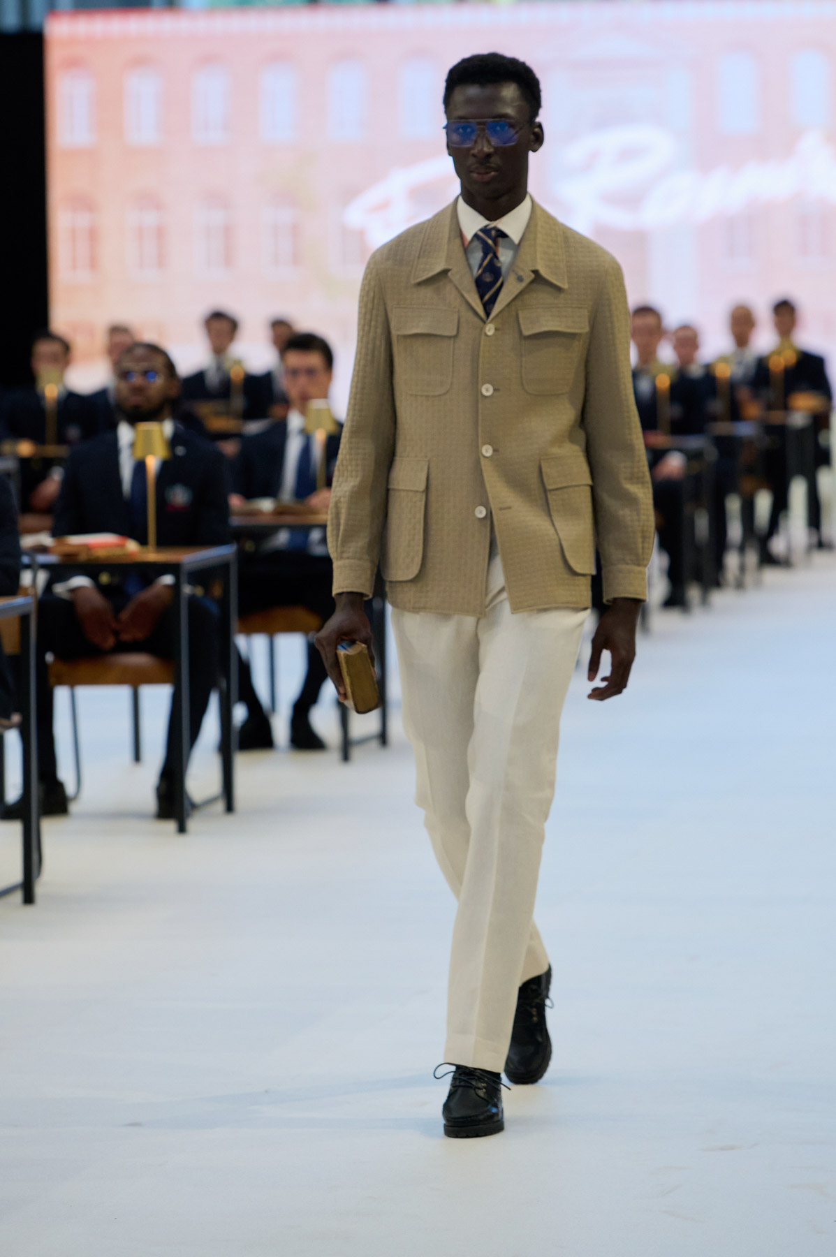 web-felix-ramiro-omoda-madrid-es-moda-0926-pablopaniagua-0021