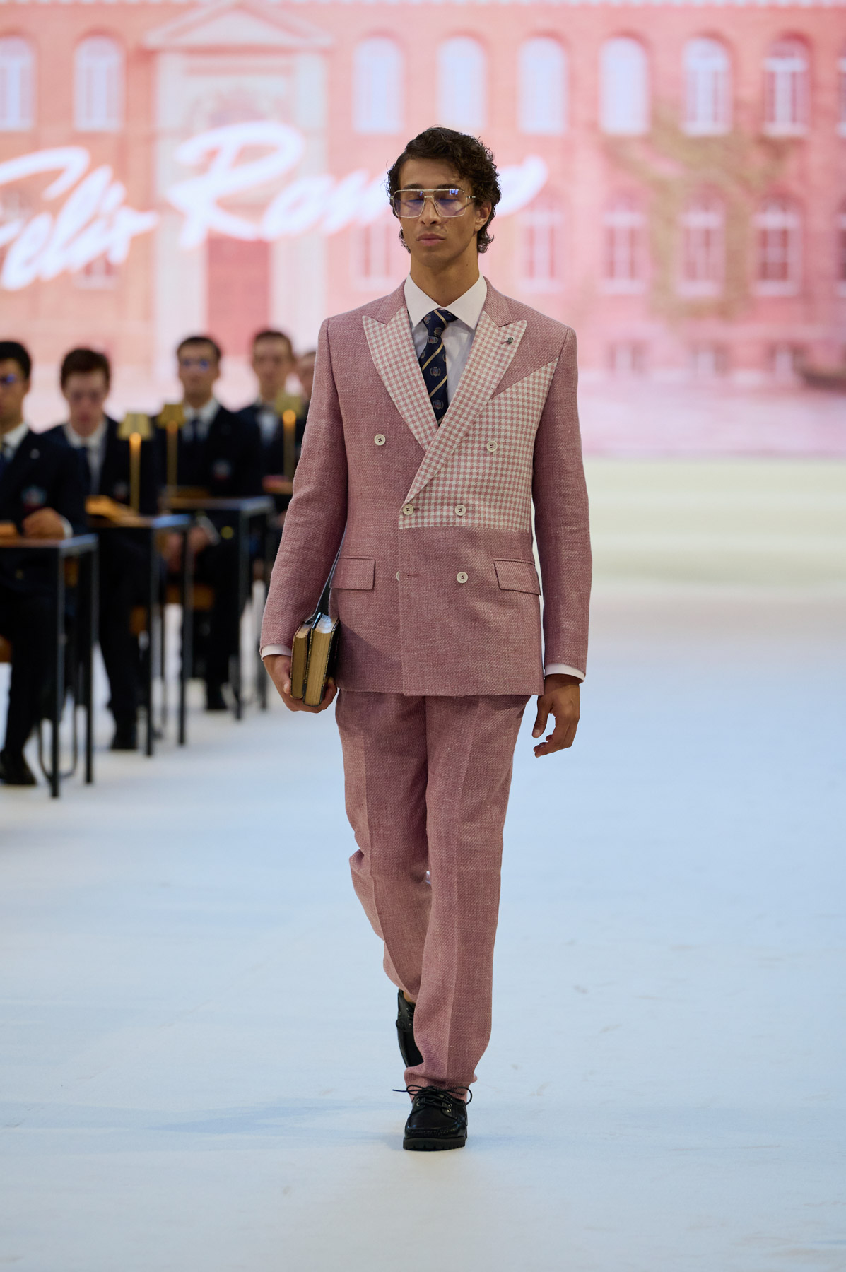 web-felix-ramiro-omoda-madrid-es-moda-0926-pablopaniagua-0043