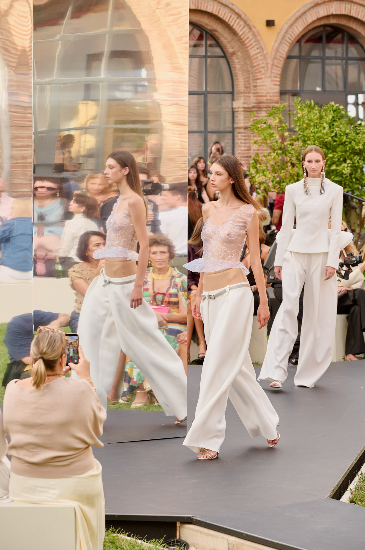 web-isabel-sanchis-mbfwm-0926-0057