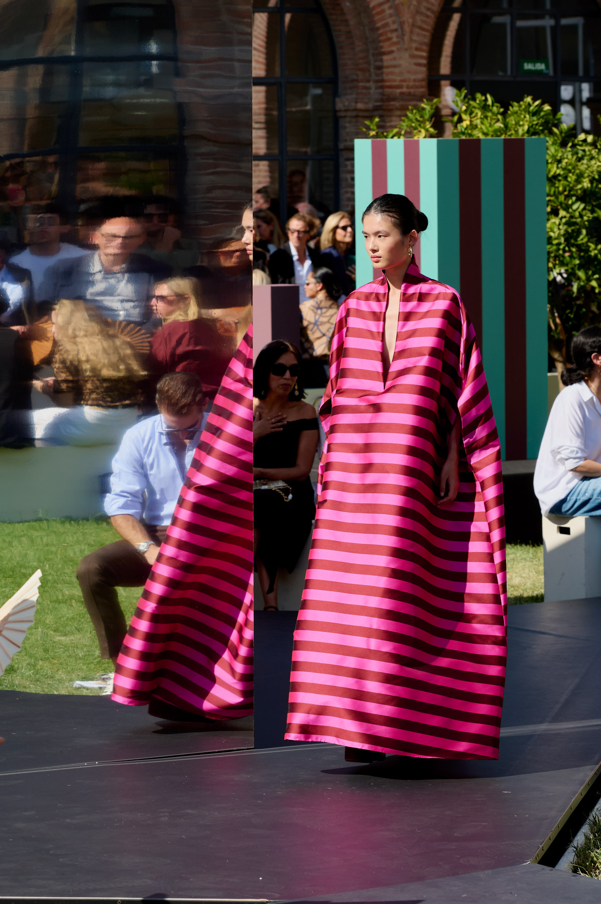 web-lola-casademunt-by-maite-mbfwm-0926-0012