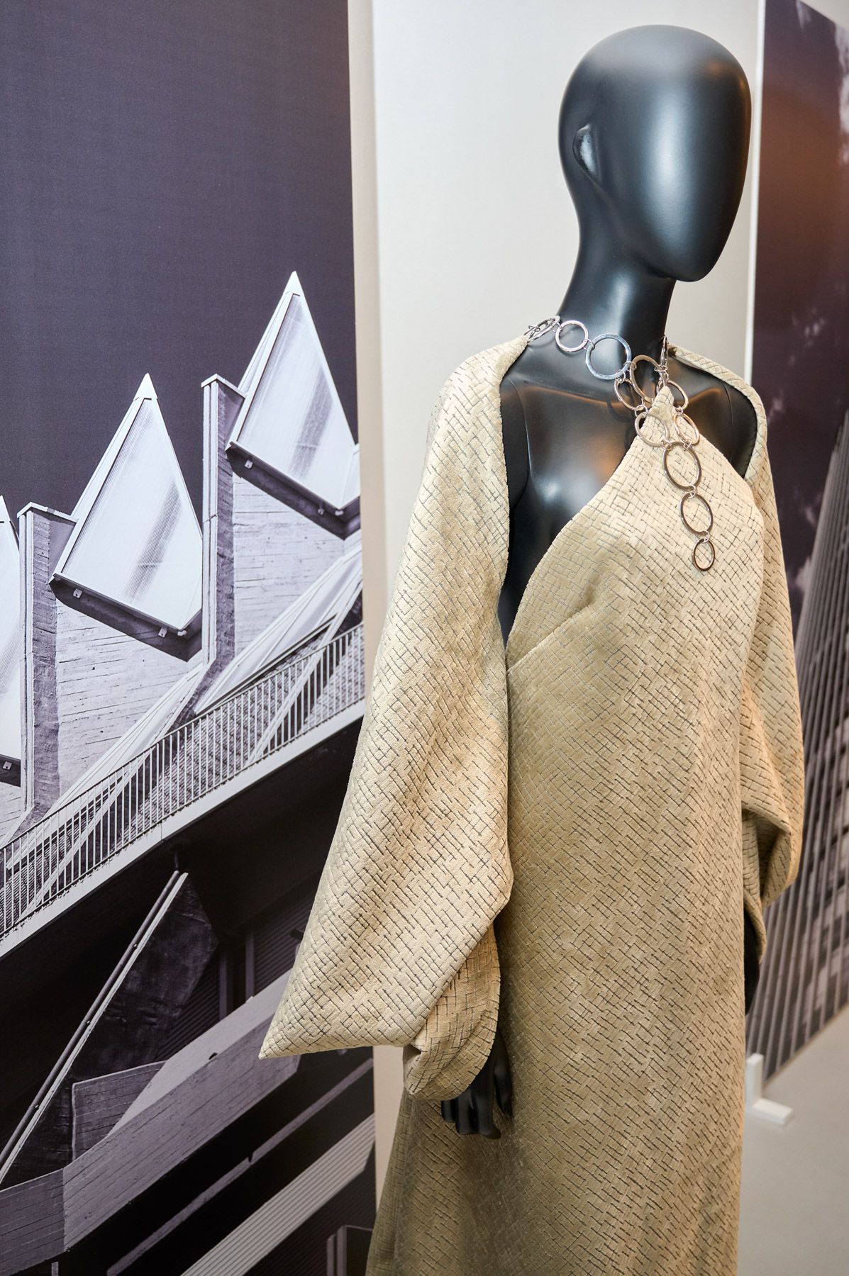 web-pedro-palmas-omoda-madrid-es-moda-0926-pablopaniagua-0033